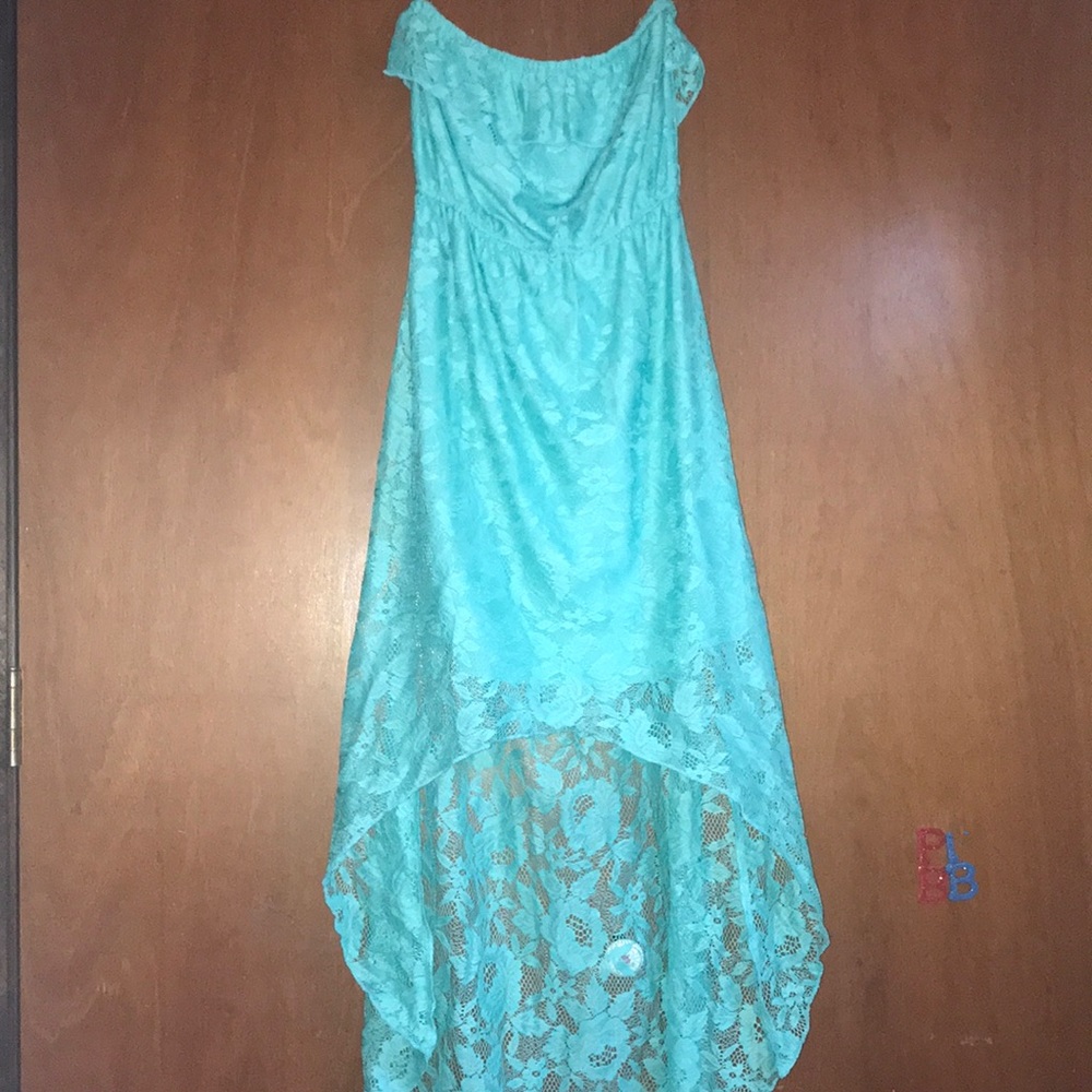 Strapless dress